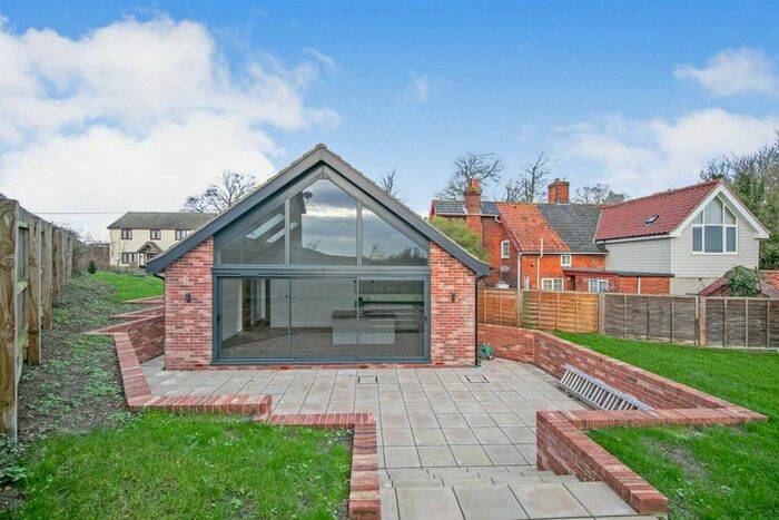3 Bedroom Detached House For Sale In Duke Street, Hintlesham, Ipswich, IP8
