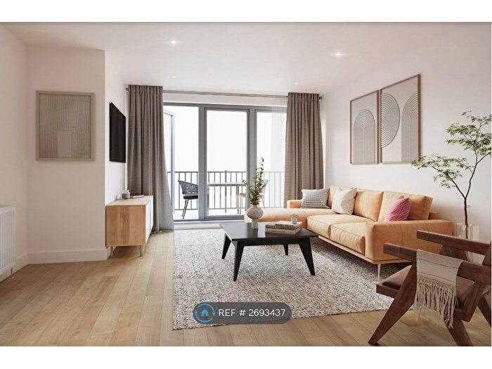 2 Bedroom Flat To Rent In Greville Smyth Apartments, Bristol, BS3