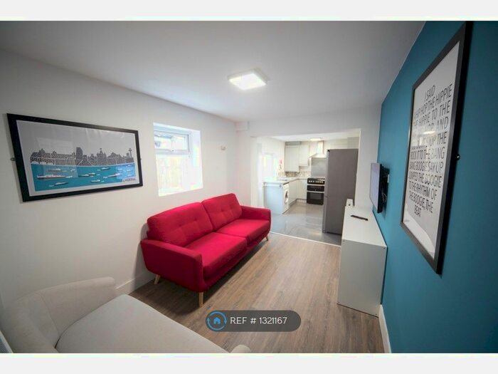 5 Bedroom Terraced House To Rent In Hannan Road, Liverpool L6