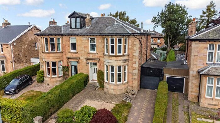 3 Bedroom Semi-Detached House For Sale In Albany Drive, Rutherglen, Glasgow, South Lanarkshire, G73