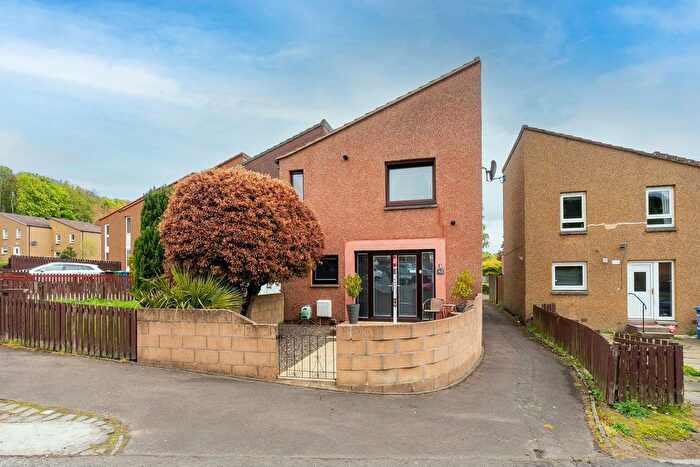 3 Bedroom End Of Terrace House For Sale In Alwyn Green, Glenrothes, KY7