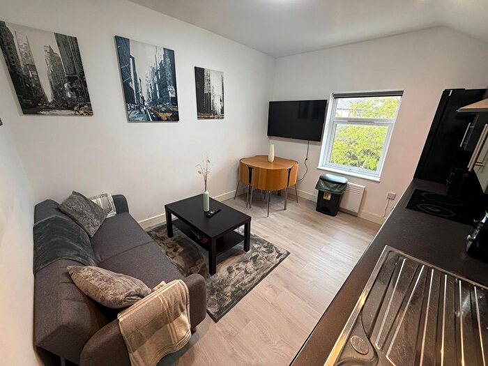 1 Bedroom Flat To Rent In Roath, CF24