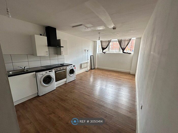Studio To Rent In Central House, Leicester, LE1