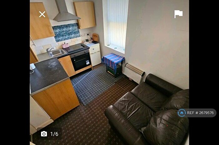 1 Bedroom Flat To Rent In Shayan House, Stoke-On-Trent, ST1