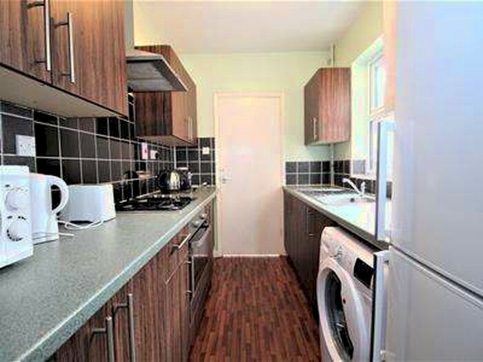 3 Bedroom House To Rent In Hamilton Street, Leicester, LE2