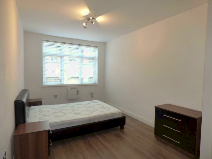 2 Bedroom Apartment To Rent In Warstone Lane, Birmingham, B18