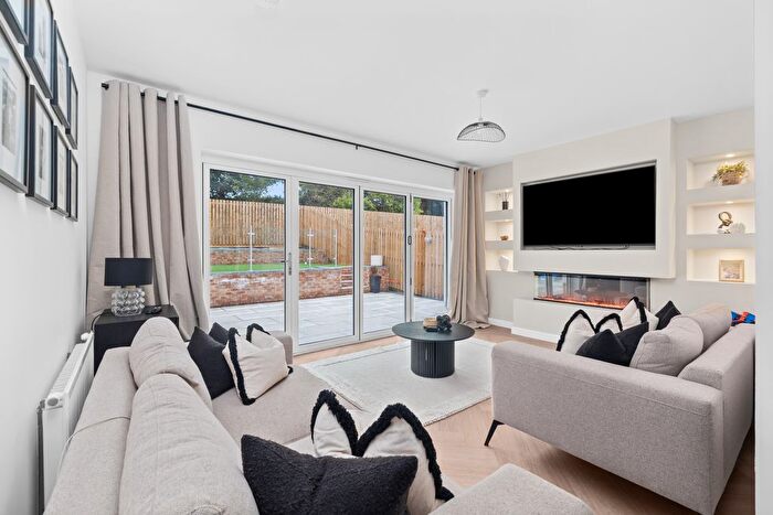 4 Bedroom Detached House For Sale In Newall Avenue, Dundee, DD3