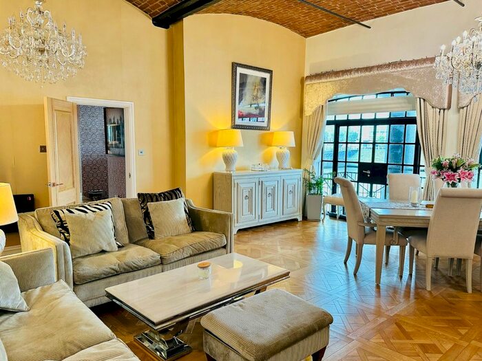 3 Bedroom Flat To Rent In Wapping Quay, Liverpool, Merseyside, L3