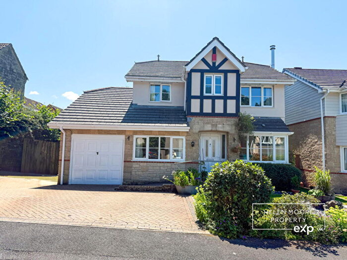 4 Bedroom Detached House For Sale In Woodfield Crescent, Ivybridge, Devon, PL21