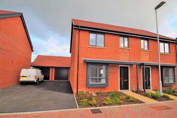 3 Bedroom Property To Rent In The Lancers, Folkestone, CT20