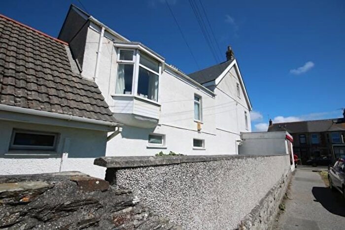 1 Bedroom Flat To Rent In Tower Road, Newquay, TR7