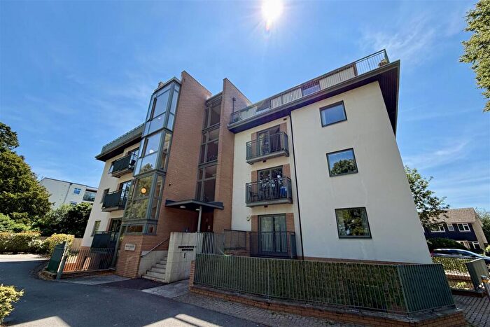 2 Bedroom Flat To Rent In Hatherley Road, Cheltenham, GL51