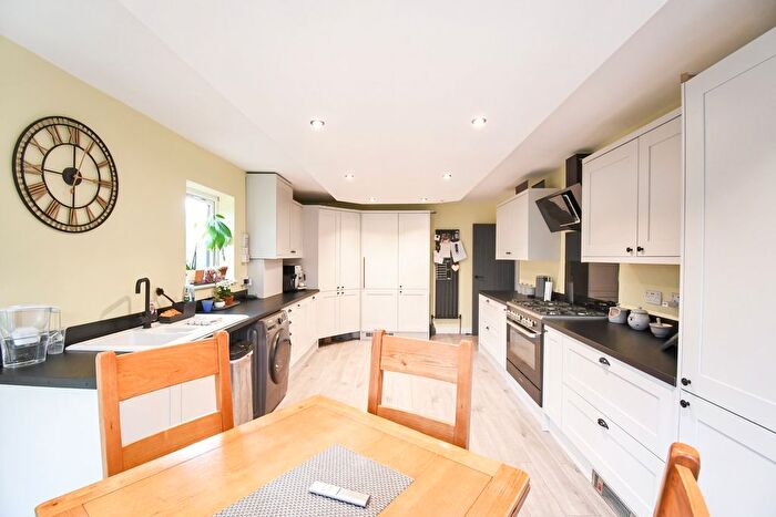 2 Bedroom Bungalow For Sale In King Street, Kempston, Bedford, MK42