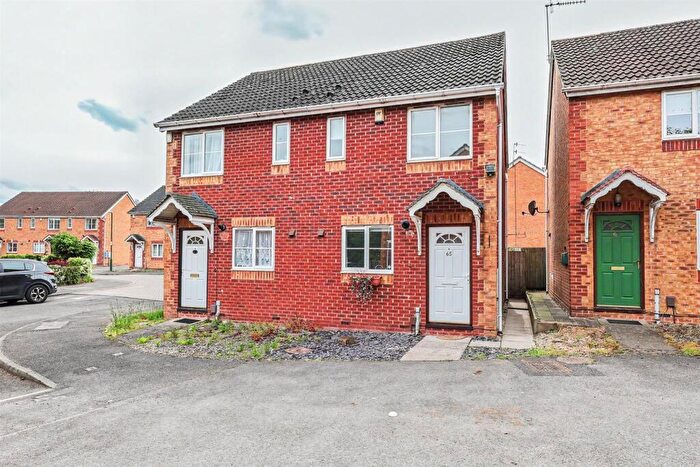 2 Bedroom Semi Detached House For Sale In Bullfinch Road, Basford, Nottingham, NG6
