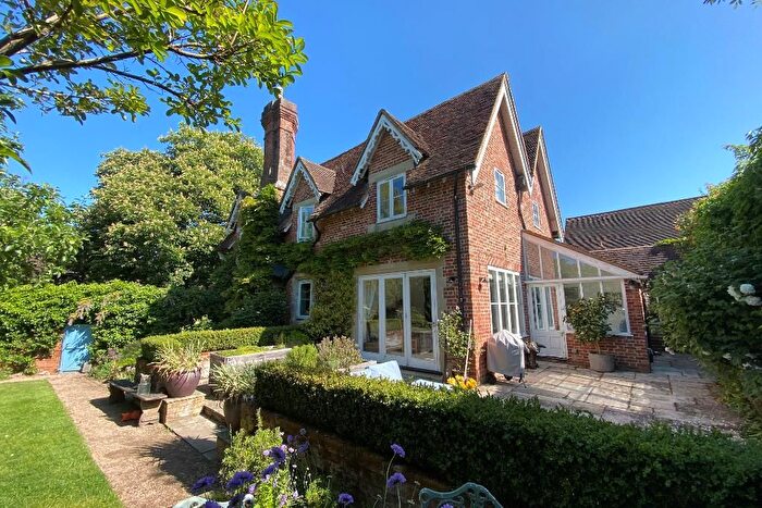 4 Bedroom Semi-Detached House For Sale In High Street, Biddenden, Kent, TN27