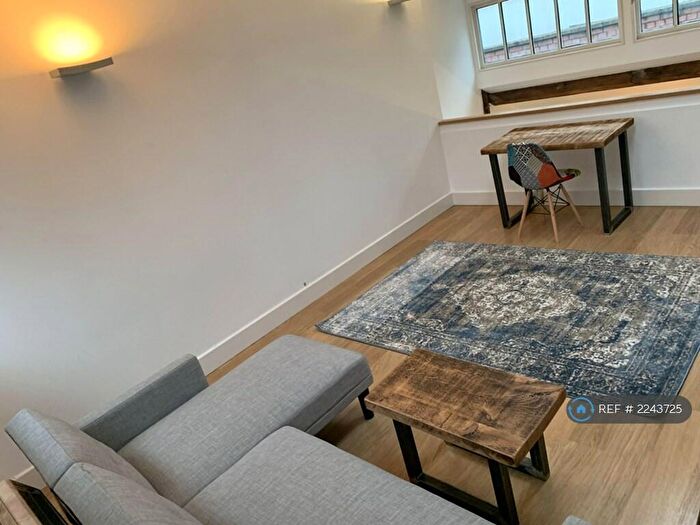1 Bedroom Flat To Rent In Sir Thomas Street, Liverpool, L1