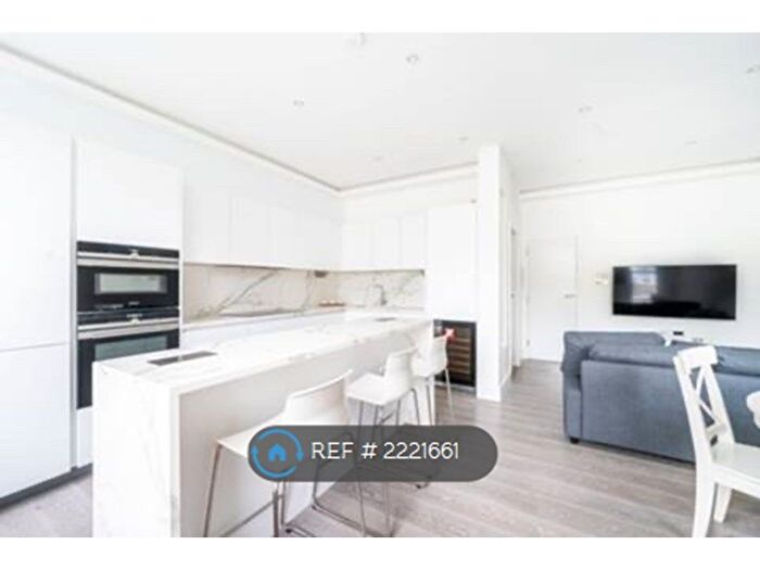 2 Bedroom Flat To Rent In Redcliffe Gardens, London, SW10