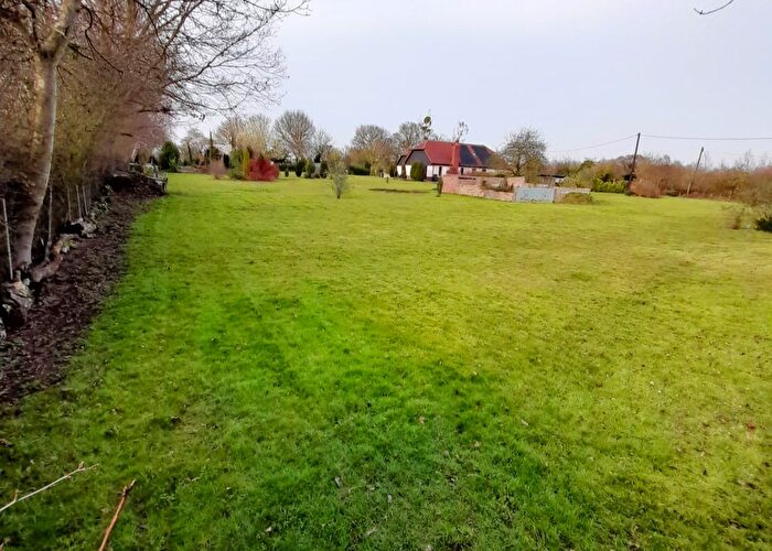 4 Bedroom Detached Bungalow For Sale In Meadow View, Lower Road, Middleton, CO10