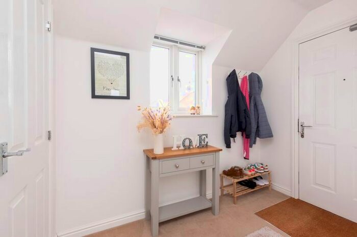 2 Bedroom Flat For Sale In New Caravan Site, Salisbury Road, Shaftesbury, SP7