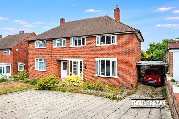 3 Bedroom Semi-Detached House For Sale In Whippendell Way, Orpington, BR5