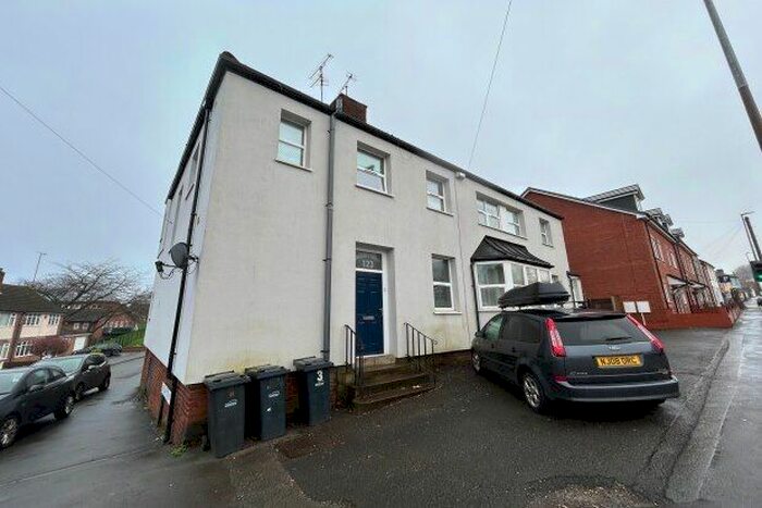 1 Bedroom Flat To Rent In Northfield Road, Dudley, DY2