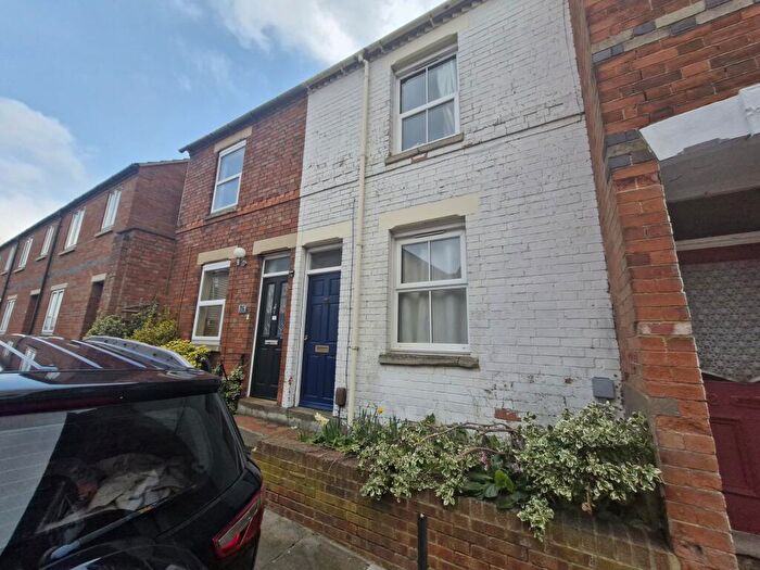 2 Bedroom House To Rent In Commercial Street, Higham Ferrers, Rushden, NN10