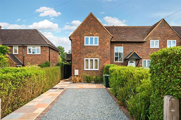 2 Bedroom House To Rent In Farleys Close, West Horsley, KT24