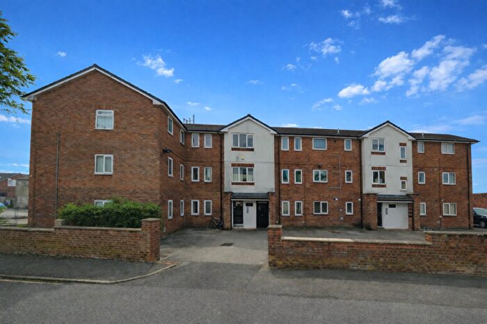 2 Bedroom Flat To Rent In Wesley Court, Mountain Street, Worsley, Manchester, M28