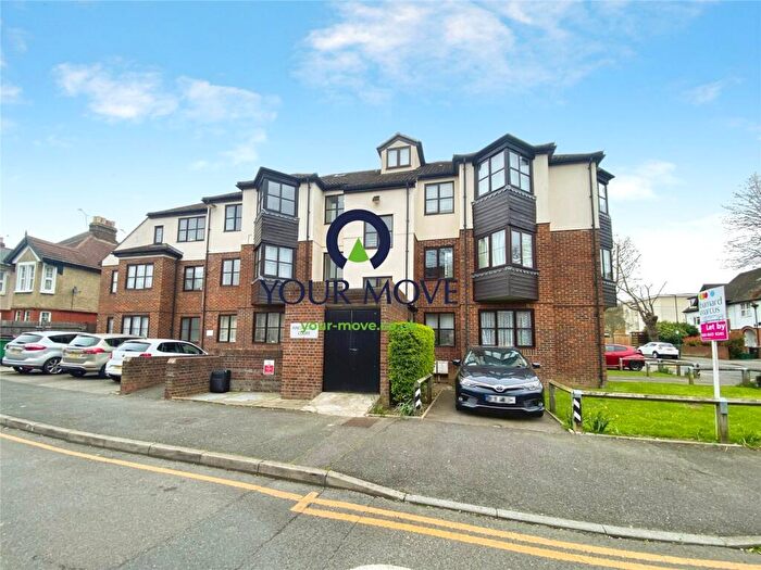 Flat To Rent In Lewis Road, Sutton, SM1