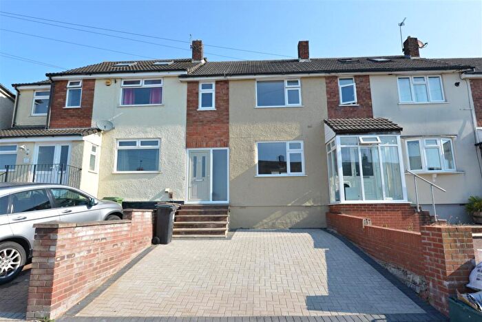 3 Bedroom Terraced House For Sale In Cotswold View, Kingswood, Bristol, BS15