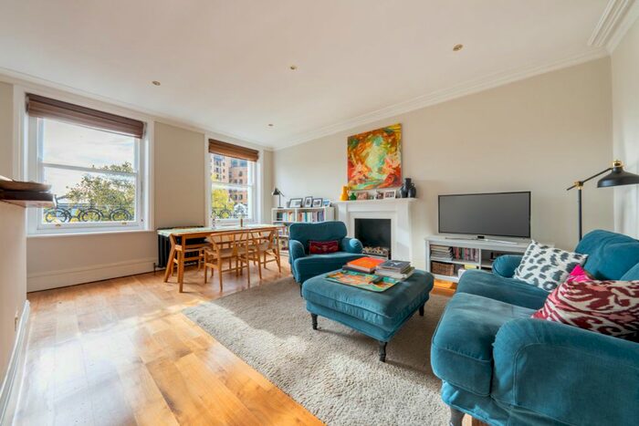 2 Bedroom Flat To Rent In Emperors Gate, London, SW7