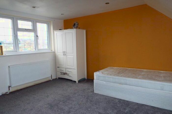 1 Bedroom Property To Rent In Abbey Road, Gravesend, DA12