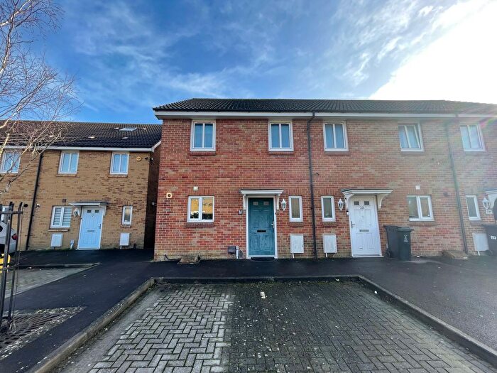 3 Bedroom Property To Rent In Bilborough Drive, Swindon, SN3