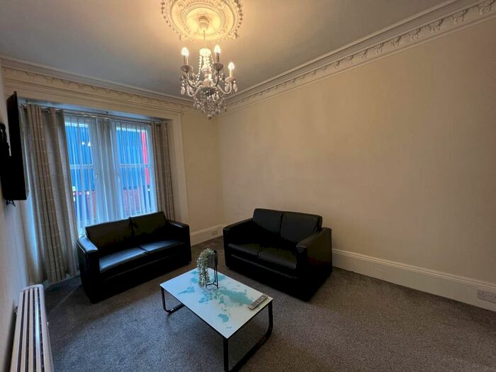 1 Bedroom Flat To Rent In Sandeman Street, Dundee, DD3