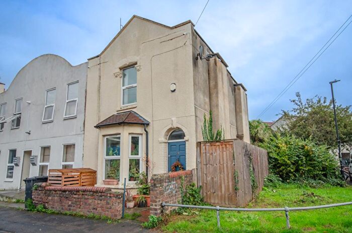 2 Bedroom End Terrace House For Sale In Felix Road, Easton, Bristol, BS5