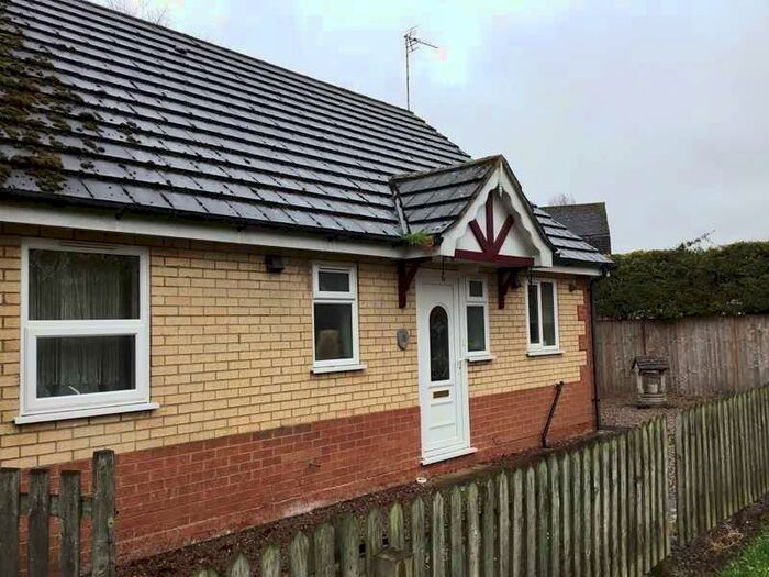 2 Bedroom Bungalow To Rent In Breda Court, Spalding, PE11