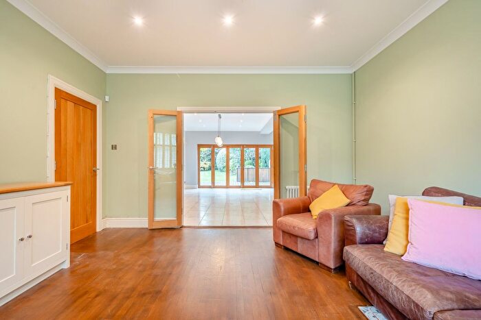 4 Bedroom Detached House For Sale In Glasllwch Lane, Newport, NP20