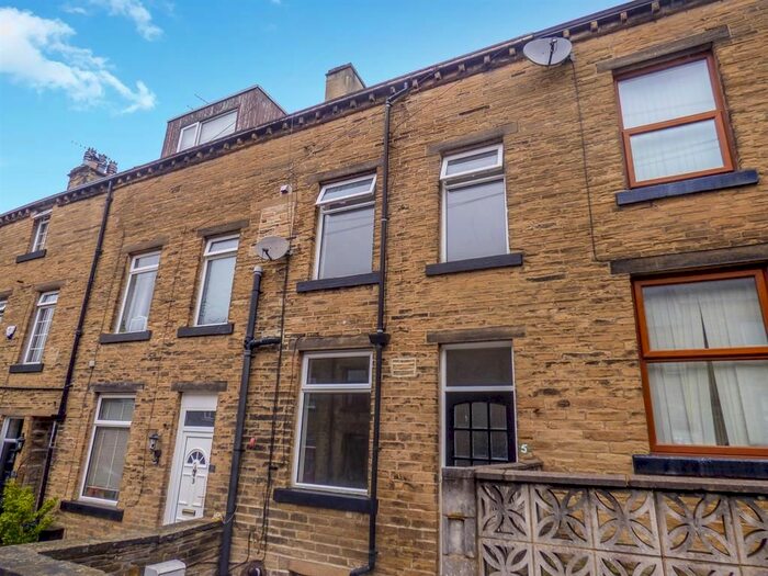 2 Bedroom Terraced House To Rent In Ellen Street, Bingley, BD16