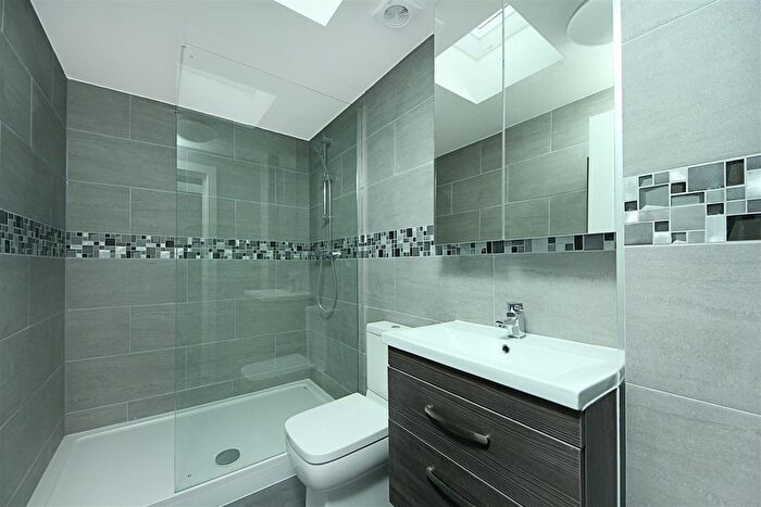 1 Bedroom Flat To Rent In Allison Road, W3
