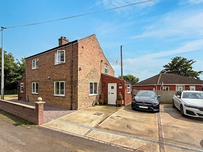 2 Bedroom Detached House For Sale In Main Street, Gayton Le Marsh, LN13