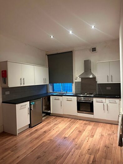 2 Bedroom Flat To Rent In North End, CR0