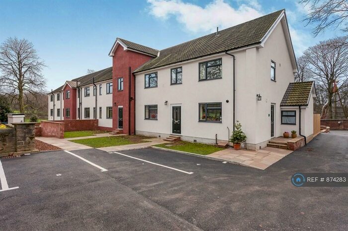 3 Bedroom Terraced House To Rent In Clifton Park View, Rotherham, S65