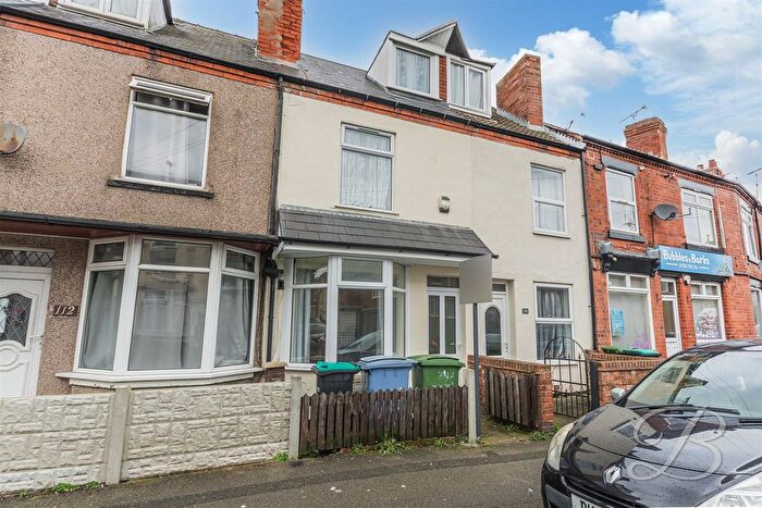 3 Bedroom Terraced House For Sale In Broxtowe Drive, Mansfield, NG18