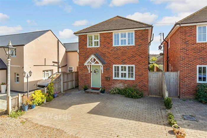 3 Bedroom Detached House For Sale In Hoopers Lane, Herne Bay, Kent, CT6