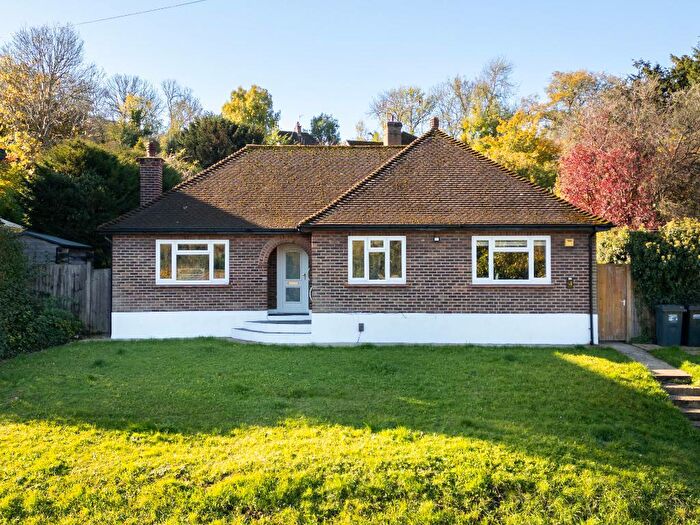3 Bedroom Bungalow For Sale In Valley Road, Kenley, CR8