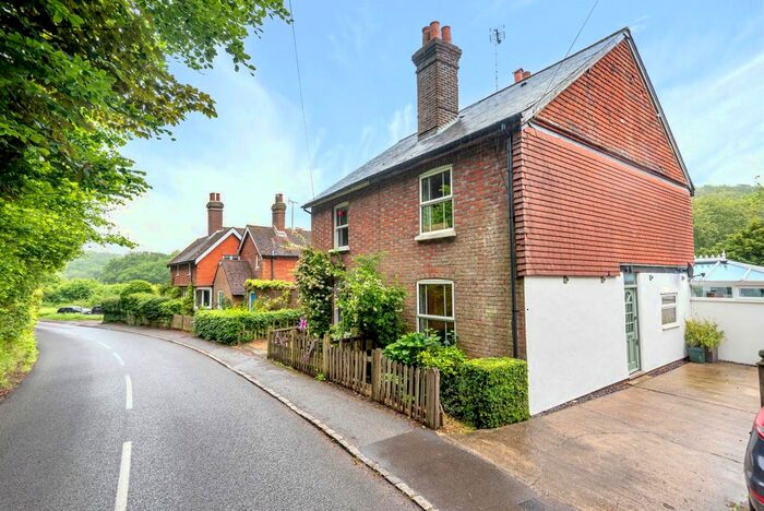 3 Bedroom Semi-Detached House For Sale In Horsham Road, Holmbury St. Mary, RH5