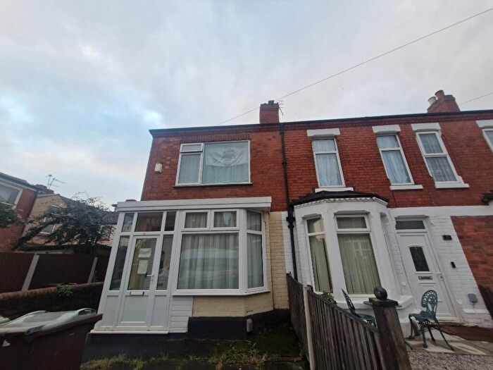 3 Bedroom Semi-Detached House For Sale In Clarges Street, Nottingham, Nottinghamshire, NG6
