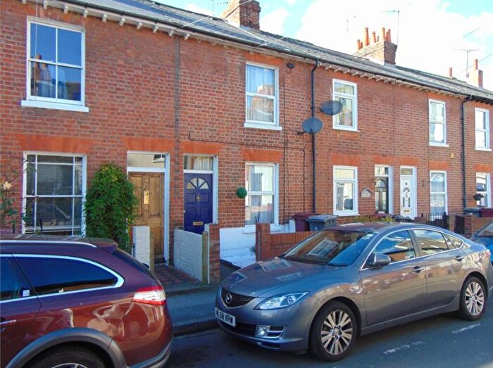 2 Bedroom House To Rent In Victoria Street, Reading, Berkshire, RG1
