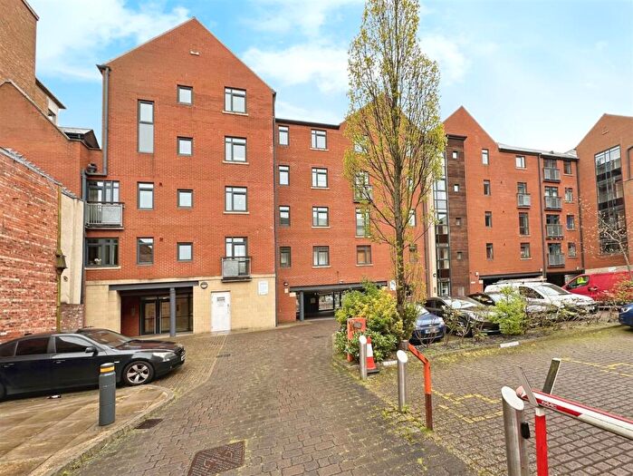 2 Bedroom Apartment For Sale In Trinity Wharf, Hull, HU1