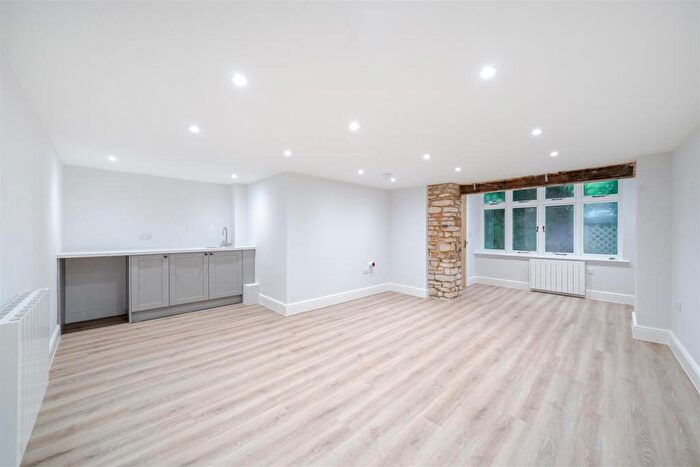 House To Rent In Park Street, Woodstock, OX20